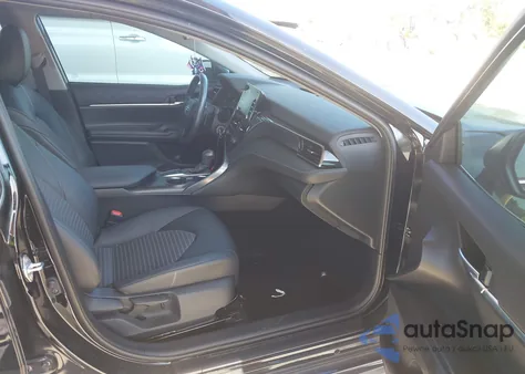 2022 Toyota Camry Se z USA, uszkodzony, nr VIN 4T1G11AK4NU677243